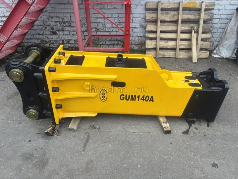 Гидромолот HHH GUM 140A диаметр пики 140мм Гидромолот HHH GUM 140A диаметр пики 140мм